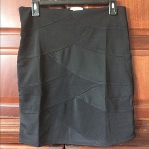 Last call! Feline Juniors Black Zippered Skirt Size Large